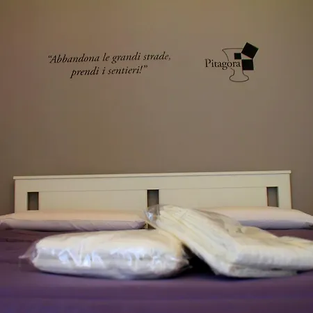 Bed & Breakfast I Krotoniati 4*