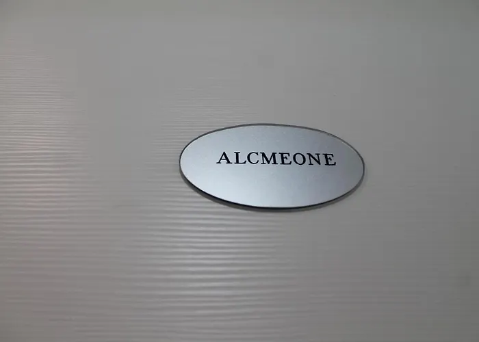 I Krotoniati Alojamento de Acomodação e Pequeno-almoço Crotone